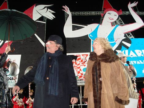 Ingrandisci la foto